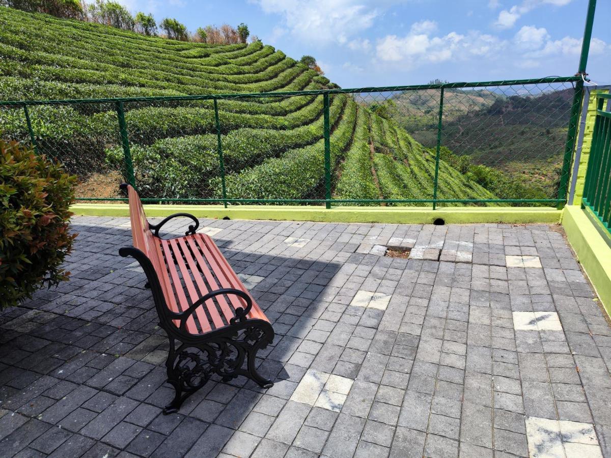 Vaga Mist Resort Vagamon Idukki Bagian luar foto