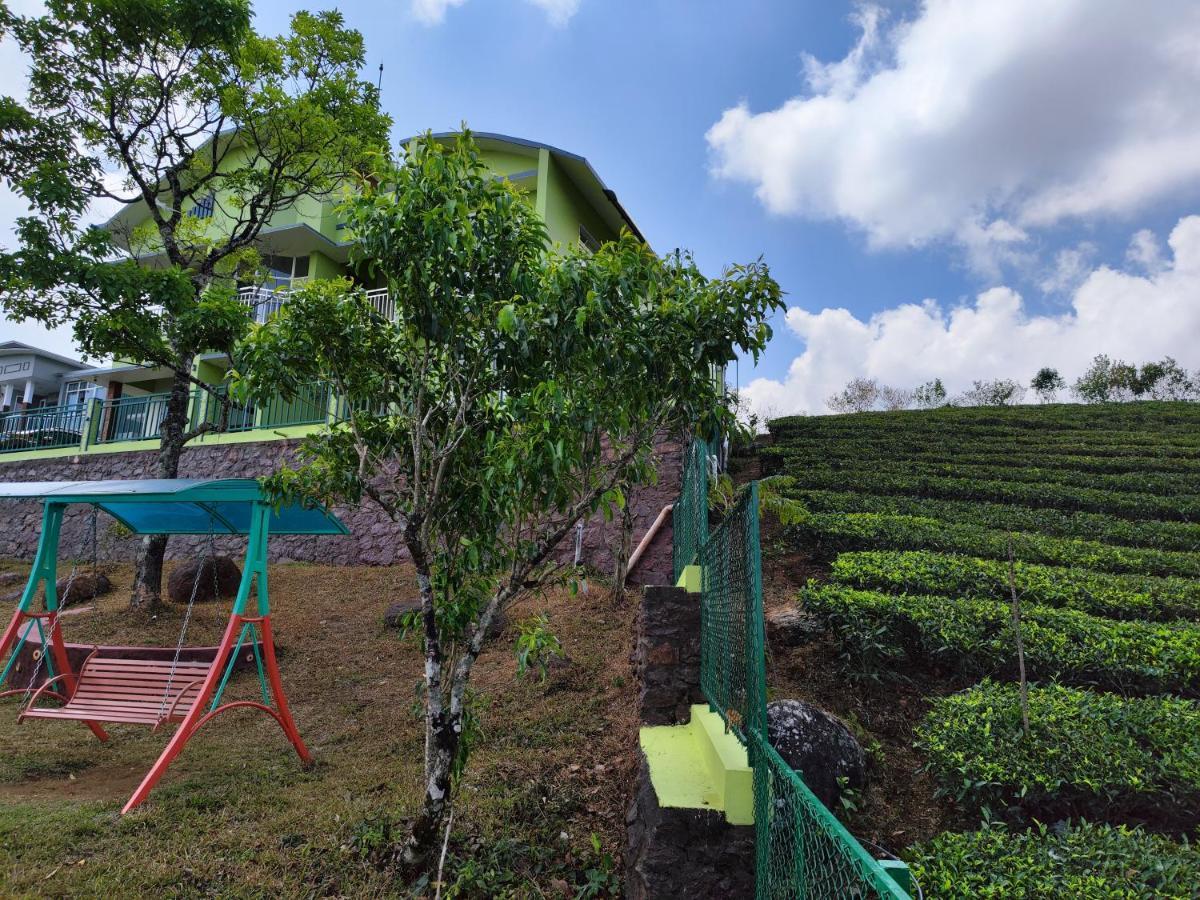 Vaga Mist Resort Vagamon Idukki Bagian luar foto