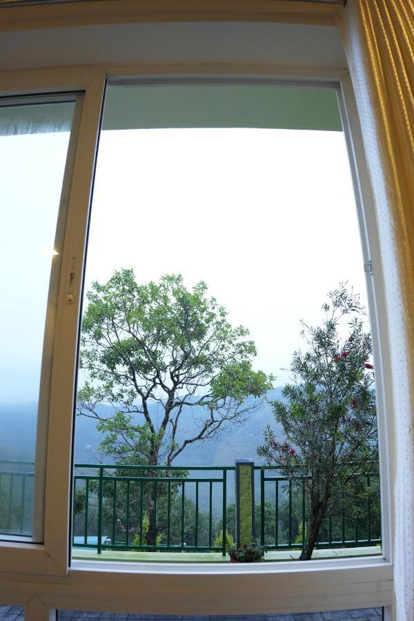 Vaga Mist Resort Vagamon Idukki Bagian luar foto