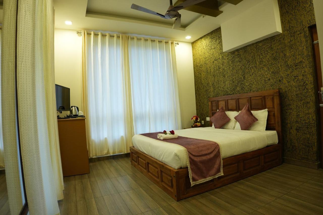 Vaga Mist Resort Vagamon Idukki Bagian luar foto